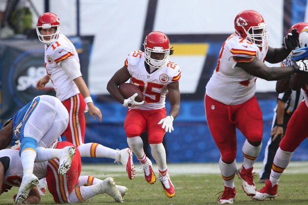 Kansas City Chiefs running back Jamaal Charles #25 against the San Diego Chargers during an NFL game at Qualcomm Stadium in San Diego on Sunday Oct. 19, 2014. (AP Photo/Michael Zito)