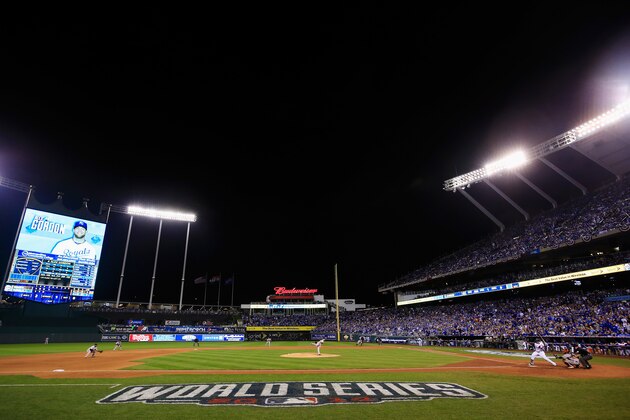 KANSAS CITY, MO - OCTOBER 22: Alex Gordon #4 of the Kansas City Royals bats in the fourth inning against the San Francisco Giants during Game Two of the 2014 World Series at Kauffman Stadium on October 22, 2014 in Kansas City, Missouri.  (Photo by Jamie Squire/Getty Images)