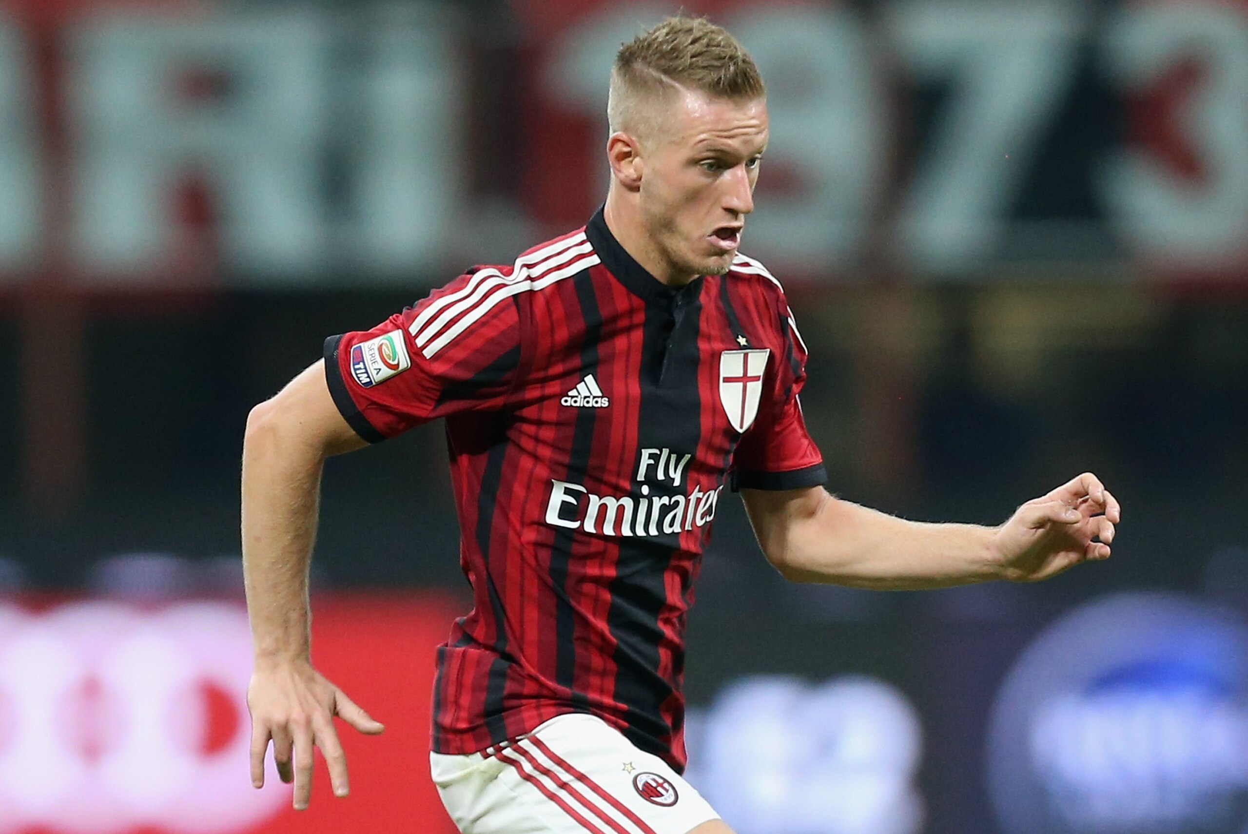 MILAN, ITALY - OCTOBER 04:  Ignazio Abate of Milan  during the Serie A match between AC Milan and AC Chievo Verona at Stadio Giuseppe Meazza on October 4, 2014 in Milan, Italy.  (Photo by Maurizio Lagana/Getty Images)