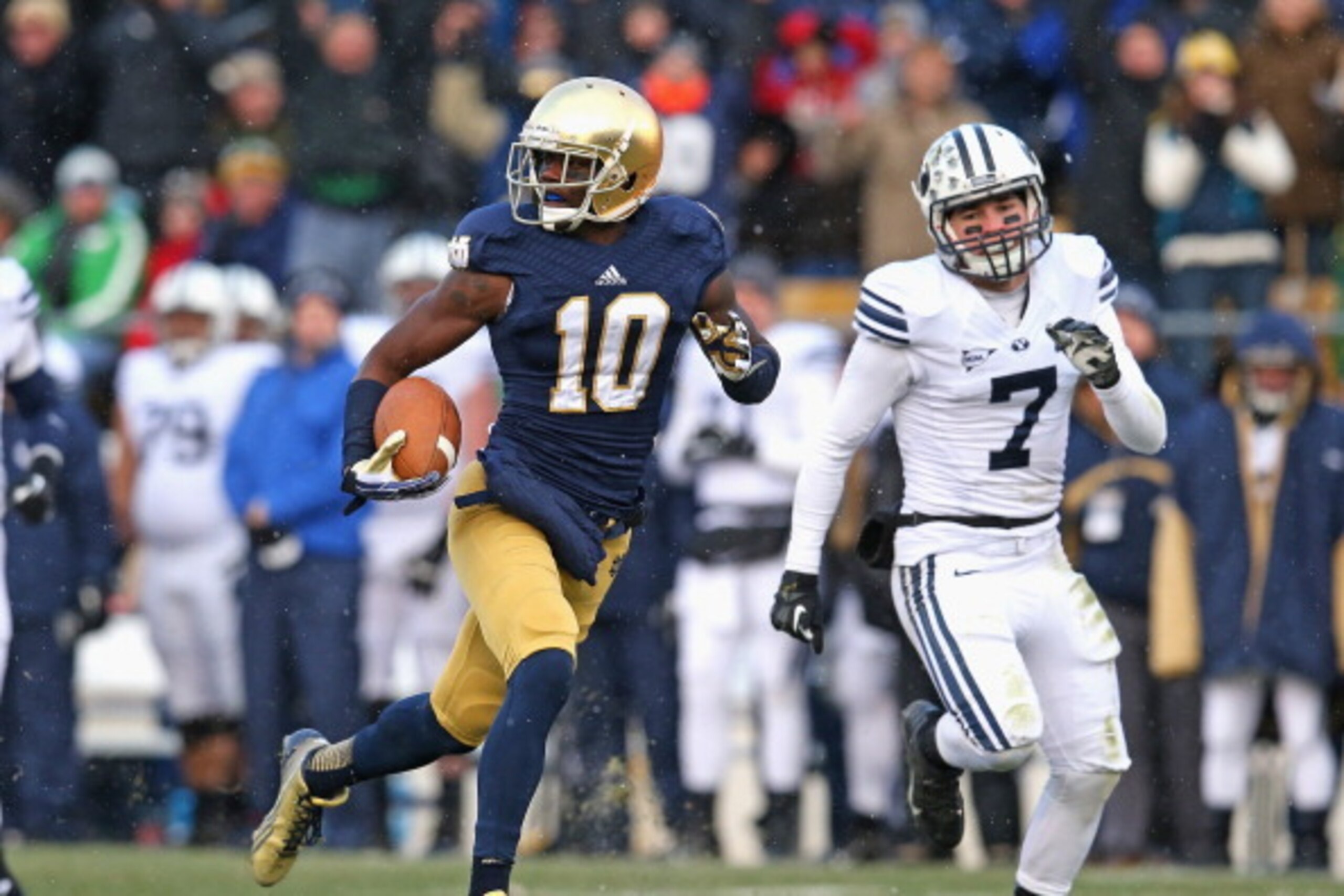 SOUTH BEND, IN - NOVEMBER 23:  DaVaris Daniels
