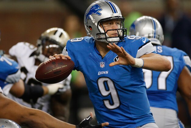 DETROIT, MI - OCTOBER 19: Matthew Stafford #9 of the Detroit Lions throws a fourth-quarter pass against the New Orleans Saints at Ford Field on October 19, 2014 in Detroit, Michigan. (Photo by Greg Shamus/Getty Images)