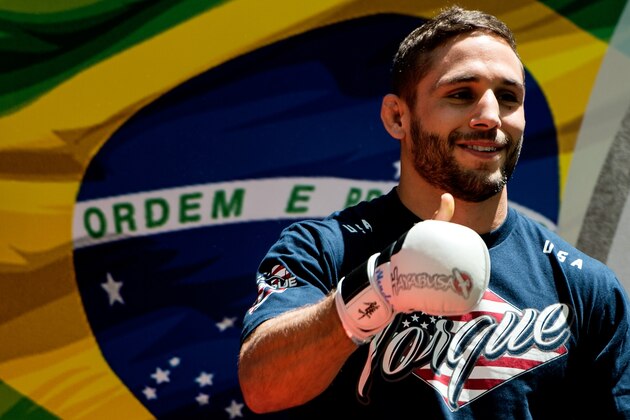RIO DE JANEIRO, BRAZIL - OCTOBER 23:  Chad Mendes poses for photos after an open training session for media at Maracana Stadium on October 23, 2014 in Rio de Janeiro, Brazil.  (Photo by Buda Mendes/Getty Images)