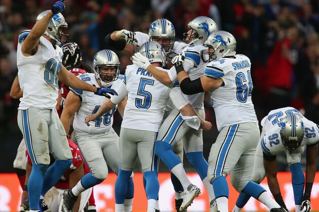 LONDON, ENGLAND - OCTOBER 26:  Matt Prater #5 of the Detroit Lions celebrates with team mates after kicking a 48 yard field to win the game during the NFL match between Detroit Lions and  Atlanta Falcons at Wembley Stadium on October 26, 2014 in London, England.  (Photo by Jordan Mansfield/Getty Images)