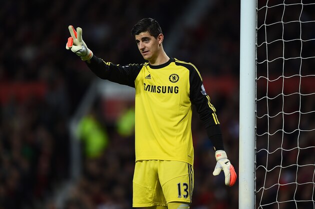 MANCHESTER, ENGLAND - OCTOBER 26: Thibaut Courtois of Chelsea in action during the Barclays Premier League match between Manchester United and Chelsea at Old Trafford on October 26, 2014 in Manchester, England. (Photo by Laurence Griffiths/Getty Images) MANCHESTER, ENGLAND - OCTOBER 26: Thibaut Courtois of Chelsea in action during the Barclays Premier League match between Manchester United and Chelsea at Old Trafford on October 26, 2014 in Manchester, England. (Photo by Laurence Griffiths/Getty Images)