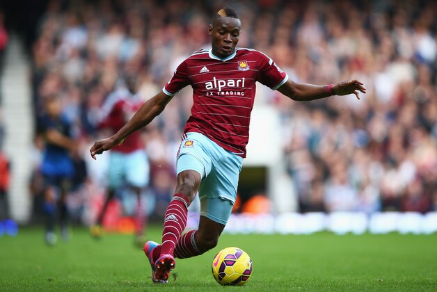 LONDON, ENGLAND - OCTOBER 25: Diafra Sakho of West Ham United in action during the Barclays Premier League match between West Ham United and Manchester City at Boleyn Ground on October 25, 2014 in London, England.  (Photo by Ian Walton/Getty Images)