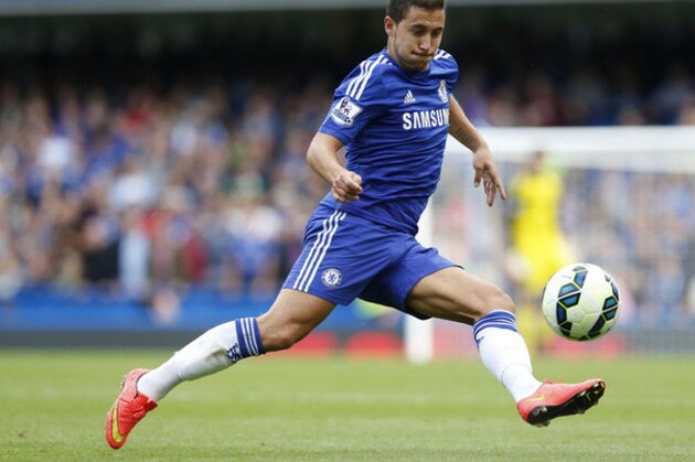 Chelsea's Eden Hazard plays against Leicester City during their English Premier League soccer match at Stamford Bridge, London, Saturday, Aug. 23, 2014. (AP Photo/Sang Tan)