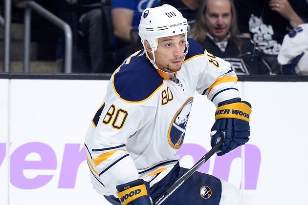 LOS ANGELES, CA - OCTOBER 23:  Chris Stewart #80 of the Buffalo Sabres carries the puck on the power play during a 4-0 loss to the Los Angeles Kings at Staples Center on October 23, 2014 in Los Angeles, California.  (Photo by Harry How/Getty Images)