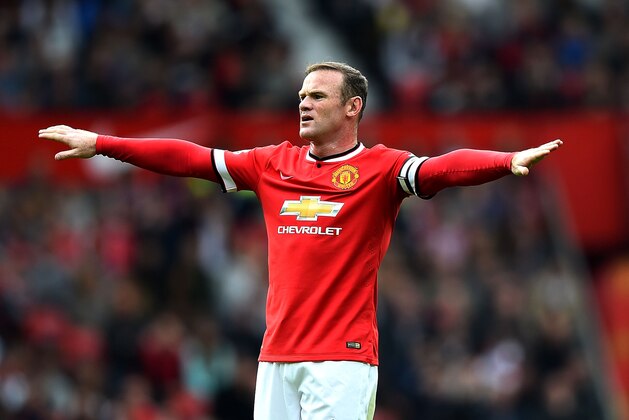 MANCHESTER, ENGLAND - SEPTEMBER 27:  Wayne Rooney of Manchester United reacts during the Barclays Premier League match between Manchester United and West Ham United at Old Trafford on September 27, 2014 in Manchester, England.  (Photo by Laurence Griffiths/Getty Images)