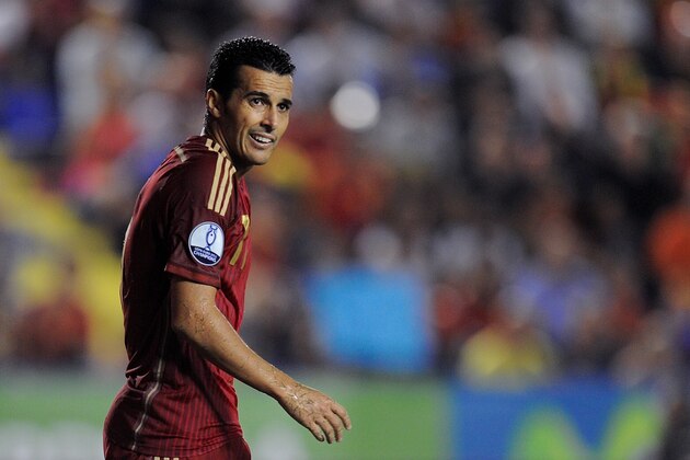 VALENCIA, SPAIN - SEPTEMBER 08:  Pedro Rodriguez of Spain warms up prior to the UEFA EURO 2016 Group C Qualifier between Spain and FYR of Macedonia at Estadio Ciutat de Valencia on September 8, 2014 in Valencia, Spain.  (Photo by Denis Doyle/Getty Images)