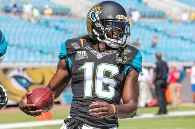Jacksonville Jaguars wide receiver Denard Robinson (16) warms up prior to the Miami Dolphins at Jacksonville Jaguars NFL football game Sunday, October 26, 2014 in Jacksonville, Fla. (AP Photo/Gary McCullough)