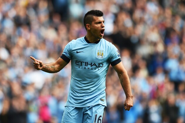 MANCHESTER, ENGLAND - OCTOBER 18:  Sergio Aguero of Manchester City celebrates after scoring hius team's third goal during the Barclays Premier League match between Manchester City and Tottenham Hotspur at Etihad Stadium on October 18, 2014 in Manchester, England.  (Photo by Shaun Botterill/Getty Images)