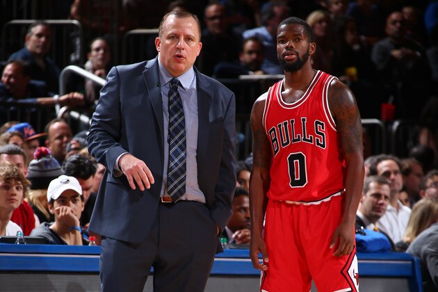NEW YORK, NY - OCTOBER 29:  Head coach Tom Thibodeau of the Chicago Bulls talks with Aaron Brooks #0 of the Chicago Bulls during a game against the New York Knicks at Madison Square Garden in New York City on October 29, 2014.  NOTE TO USER: User expressly acknowledges and agrees that, by downloading and or using this photograph, User is consenting to the terms and conditions of the Getty Images License Agreement. Mandatory Copyright Notice: Copyright 2014 NBAE  (Photo by Nathaniel S. Butler/NBAE via Getty Images)