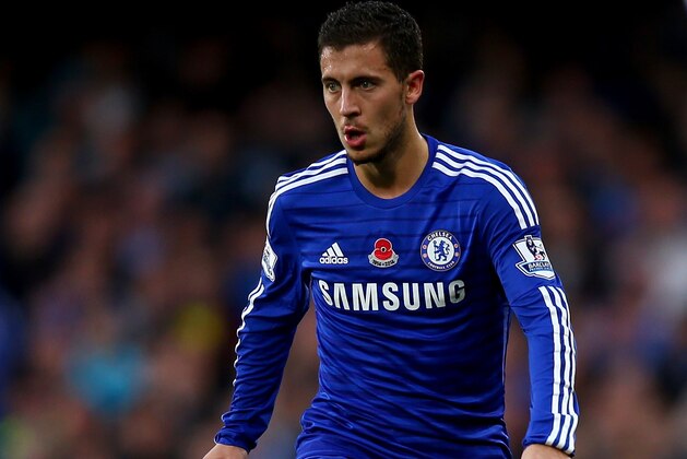 LONDON, ENGLAND - NOVEMBER 01:  Eden Hazard of Chelsea during the Barclays Premier League match between Chelsea and Queens Park Rangers at Stamford Bridge on November 1, 2014 in London, England.  (Photo by Clive Rose/Getty Images)