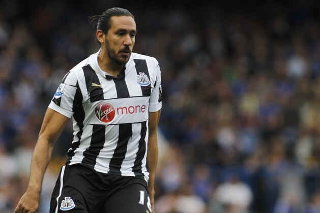 Newcastle United's Jonas Gutierrez plays against Chelsea during their English Premier League soccer match at Stamford Bridge, London, Saturday, Aug. 25, 2012. (AP Photo/Sang Tan).