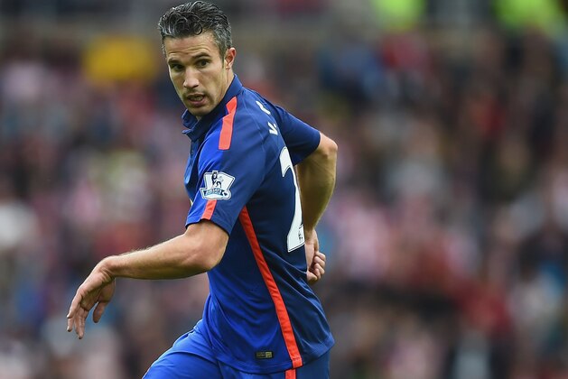 SUNDERLAND, ENGLAND - AUGUST 24:  Robin van Persie of Manchester United in action during the Barclays Premier League match between Sunderland and Manchester United at the Stadium of Light on August 24, 2014 in Sunderland, England.  (Photo by Laurence Griffiths/Getty Images)