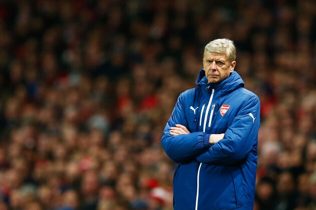 LONDON, ENGLAND - NOVEMBER 04:  Arsene Wenger manager of Arsenal looks on during the UEFA Champions League Group D match between Arsenal FC and RSC Anderlecht at Emirates Stadium on November 4, 2014 in London, United Kingdom.  (Photo by Michael Regan/Getty Images)