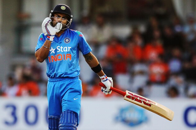 AUCKLAND, NEW ZEALAND - JANUARY 25: Virat Kohli of India looks on during the One Day International match between New Zealand and India at Eden Park on January 25, 2014 in Auckland, New Zealand.  (Photo by Anthony Au-Yeung/Getty Images)