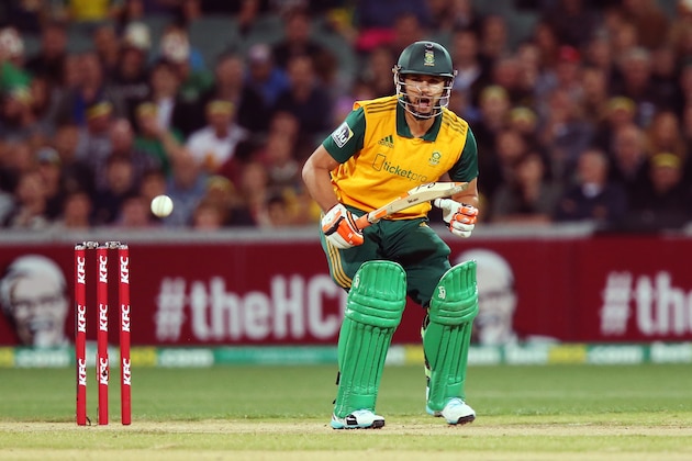 ADELAIDE, AUSTRALIA - NOVEMBER 05:  Rilee Rossouw of South Africa bats during game one of the International Twenty20 Series between Australia and South Africa at Adelaide Oval on November 5, 2014 in Adelaide, Australia.  (Photo by Morne de Klerk/Getty Images)