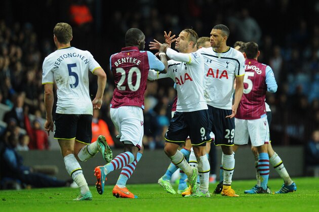BIRMINGHAM, ENGLAND - NOVEMBER 02:  Villa player Christian Benteke (l) confronts Roberto Soldado of Spurs before being sent off during the Barclays Premier League match between Aston Villa and Tottenham Hotspur at Villa Park on November 2, 2014 in Birmingham, England.  (Photo by Stu Forster/Getty Images)