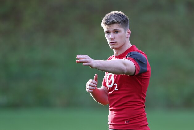 BAGSHOT, ENGLAND - NOVEMBER 03:  Owen Farrell looks onl during the England training session held at Pennyhill Park on November 3, 2014 in Bagshot, England.  (Photo by David Rogers/Getty Images)
