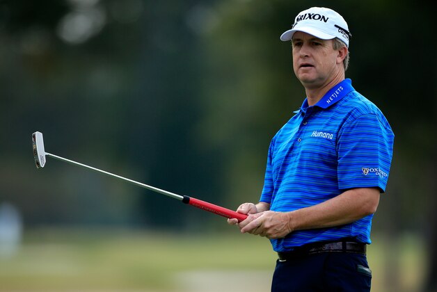 JACKSON, MS - NOVEMBER 06:  David Toms of the United States putts on the 11th hole during round one of the Sanderson Farms Championship at The Country Club of Jackson on November 6, 2014 in Jackson, Mississippi.  (Photo by Michael Cohen/Getty Images)