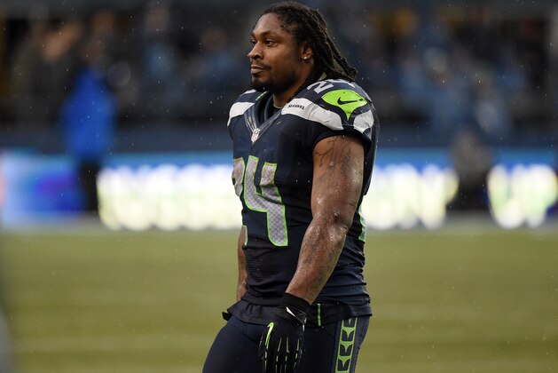 SEATTLE, WA - NOVEMBER 02: Running back Marshawn Lynch #24 of the Seattle Seahawks walks off the field during the fourth quarter of the game against the Oakland Raiders at CenturyLink Field on November 2, 2014 in Seattle, Washington.  (Photo by Steve Dykes/Getty Images)