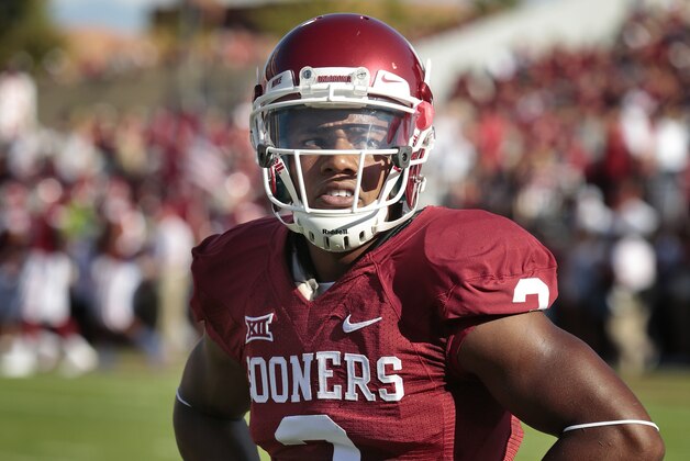 NORMAN, OK - AUGUST 30:  Wide receiver Sterling Shepard #3 of the Oklahoma Sooners warms up before the game against the Louisiana Tech Bulldogs August 30, 2014 at Gaylord Family-Oklahoma Memorial Stadium in Norman, Oklahoma. The Sooners defeated the Bulldogs 48-16.  (Photo by Brett Deering/Getty Images)