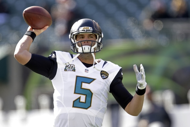 Jacksonville Jaguars quarterback Blake Bortles throws before an NFL football game against the Cincinnati Bengals in Cincinnati, Sunday, Nov. 2, 2014. (AP Photo/AJ Mast)