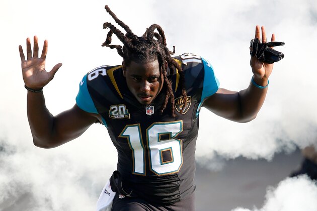 JACKSONVILLE, FL - AUGUST 28:  Denard Robinson #16 of the Jacksonville Jaguars enters the stadium before the preseason NFL game against the Atlanta Falcons at EverBank Field on August 28, 2014 in Jacksonville, Florida.  (Photo by Sam Greenwood/Getty Images)