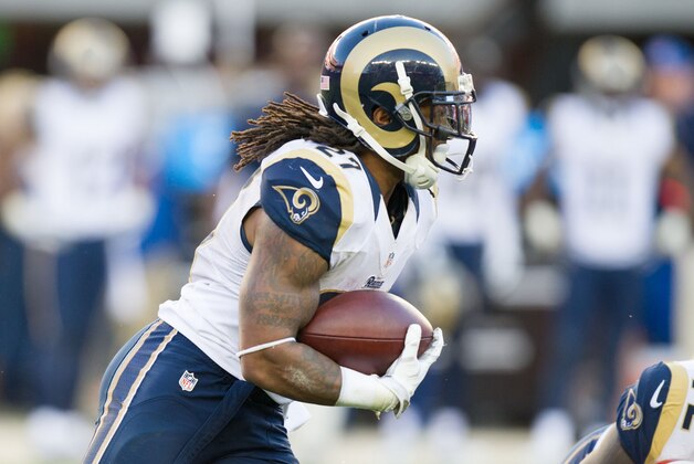 Nov 2, 2014; Santa Clara, CA, USA; St. Louis Rams running back Tre Mason (27) rushes for a gain against the San Francisco 49ers during the fourth quarter at Levi's Stadium. The St. Louis Rams defeated the San Francisco 49ers 13-10. Mandatory Credit: Ed Szczepanski-USA TODAY Sports