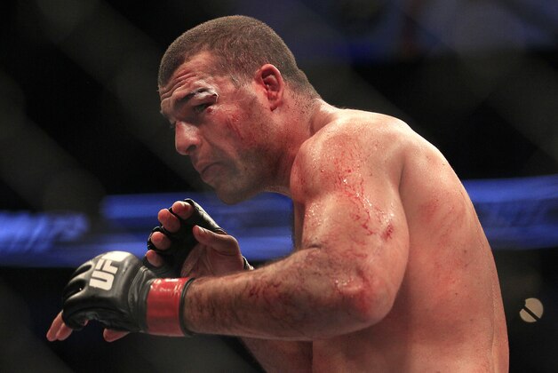 Mauricio Rua fights Dan Henderson during a UFC 139 Mixed Martial Arts light heavyweight bout in San Jose, Calif., Saturday, Nov. 19, 2011. (AP Photo/Jeff Chiu)