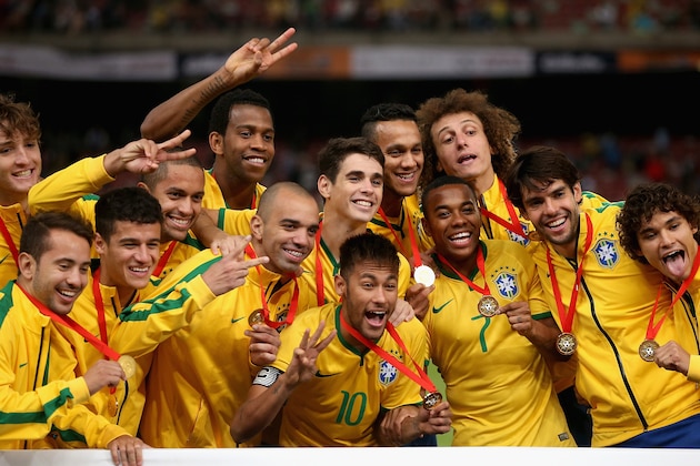 BEIJING, CHINA - OCTOBER 11:  Team of Brazil celebrates winning Super Clasico de las Americas between Argentina and Brazil at Beijing National Stadium on October 11, 2014 in Beijing, China.  (Photo by Feng Li/Getty Images)