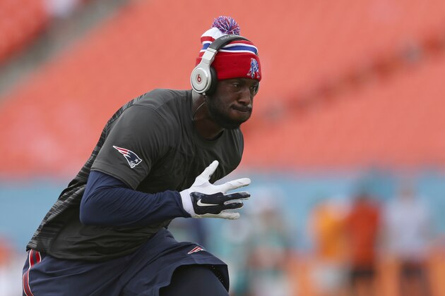 MIAMI GARDENS, FL - SEPTEMBER 07:  Brandon LaFell #19 of the New England Patriots runs during pregame workouts before his team met the Miami Dolphins at Sun Life Stadium on September 7, 2014 in Miami Gardens, Florida.  (Photo by Mike Ehrmann/Getty Images)