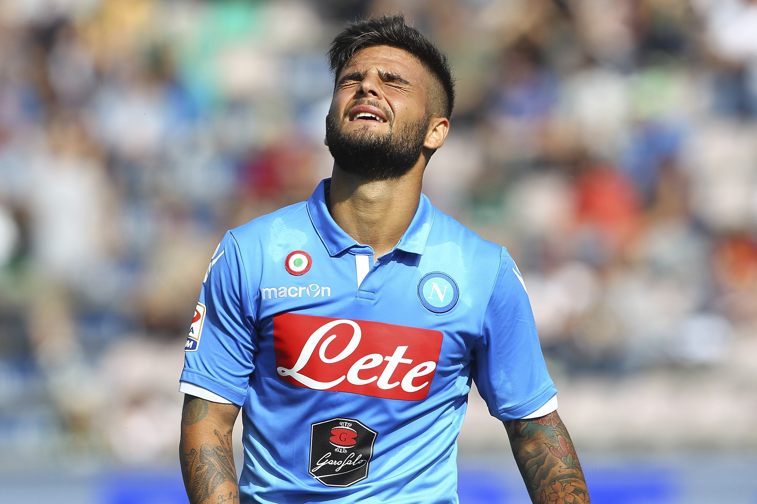 REGGIO NELL'EMILIA, ITALY - SEPTEMBER 28:  Lorenzo Insigne of SSC Napoli shows his dejection during the Serie A match between US Sassuolo Calcio and SSC Napoli on September 28, 2014 in Reggio nell'Emilia, Italy.  (Photo by Marco Luzzani/Getty Images)