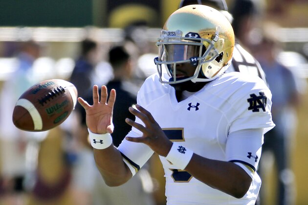 Notre Dame quarterback Everett Golson (5) warms up prior to an NCAA college football game against Arizona State, Saturday, Nov. 8, 2014, in Tempe, Ariz. (AP Photo/Matt York)