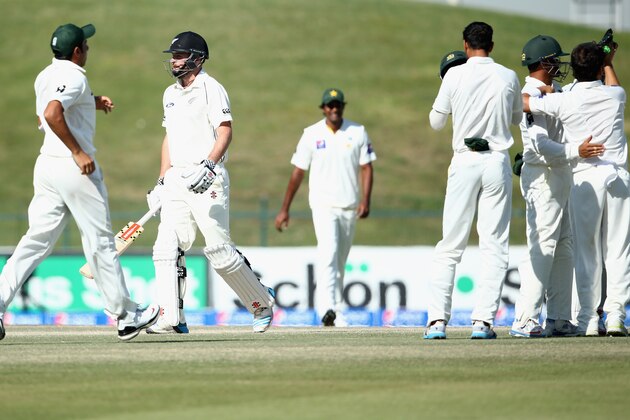 ABU DHABI, UNITED ARAB EMIRATES - NOVEMBER 13:  Mark Craig of New Zealand is bowled by Yasir Shah  of Pakistan during day five of the first test between Pakistan and New Zealand at Sheikh Zayed stadium on November 13, 2014 in Abu Dhabi, United Arab Emirates.  (Photo by Warren Little/Getty Images)