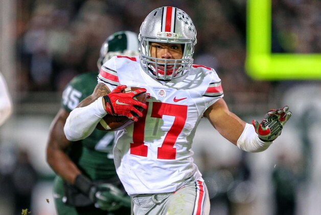 Nov 8, 2014; East Lansing, MI, USA; Ohio State Buckeyes running back Jalin Marshall (17) runs the ball during the 2nd half of a game against Michigan State at Spartan Stadium. Mandatory Credit: Mike Carter-USA TODAY Sports