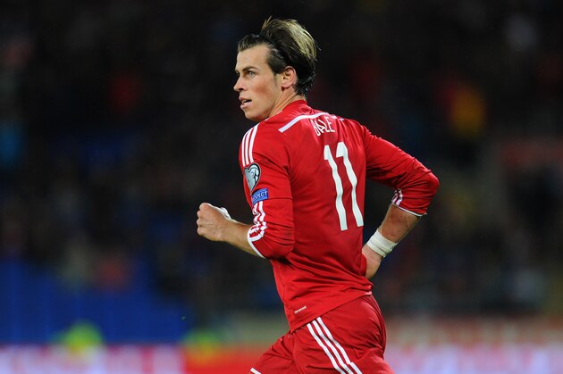 CARDIFF, WALES - OCTOBER 13:  Wales player Gareth Bale in action during the EURO 2016 Qualifier match between Wales and Cyprus at Cardiff City Stadium on October 13, 2014 in Cardiff, Wales.  (Photo by Stu Forster/Getty Images)