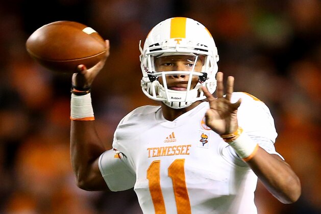 COLUMBIA, SC - NOVEMBER 01:  Joshua Dobbs #11 of the Tennessee Volunteers drops back to pass against the South Carolina Gamecocks during their game at Williams-Brice Stadium on November 1, 2014 in Columbia, South Carolina.  (Photo by Streeter Lecka/Getty Images)