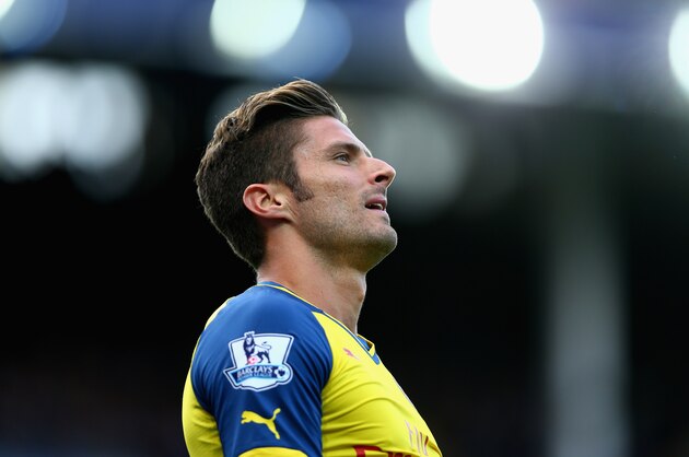 LIVERPOOL, ENGLAND - AUGUST 23:  Olivier Giroud of Arsenal in action during the Barclays Premier League match between Everton and Arsenal at Goodison Park on August 23, 2014 in Liverpool, England.  (Photo by Clive Brunskill/Getty Images)