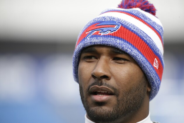 Buffalo Bills quarterback EJ Manuel warms up before an NFL football game against the Minnesota Vikings Sunday, Oct. 19, 2014, in Orchard Park, N.Y.  (AP Photo/Bill Wippert)
