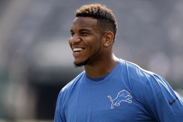 Detroit Lions tight end Eric Ebron warms up prior to an NFL football game against the New York Jets, Sunday, Sept. 28, 2014, in East Rutherford, N.J. (AP Photo/Frank Franklin II)