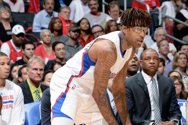 LOS ANGELES, CA - OCTOBER 30: Chris Douglas-Roberts #14 of the Los Angeles Clippers handles the ball against the Oklahoma City Thunder on October 30, 2014 at the Staples Center in Los Angeles, California. NOTE TO USER: User expressly acknowledges and agrees that, by downloading and/or using this Photograph, user is consenting to the terms and conditions of Getty Images License Agreement. Mandatory Copyright Notice: Copyright 2014 NBAE (Photo by Andrew D. Bernstein/NBAE via Getty Images)