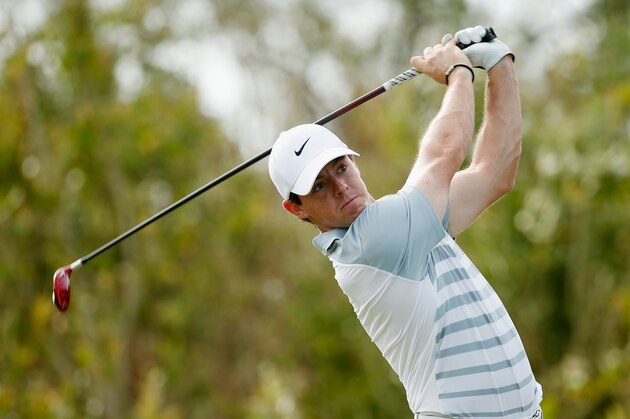 SOUTHAMPTON, BERMUDA - OCTOBER 15:  Rory McIlroy of Northern Ireland hits his tee shot on the fourth hole during the final day of the PGA Grand Slam of Golf at Port Royal Golf Course on October 15, 2014 in Southampton, Bermuda.  (Photo by Scott Halleran/Getty Images)