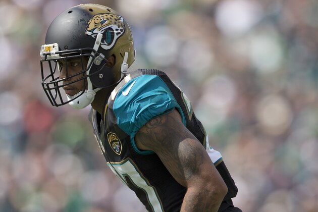 PHILADELPHIA, PA - SEPTEMBER 7: Cornerback Dwayne Gratz #27 of the Jacksonville Jaguars plays in the game against the Philadelphia Eagles on September 7, 2014 at Lincoln Financial Field in Philadelphia, Pennsylvania. (Photo by Mitchell Leff/Getty Images)