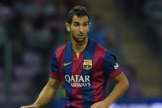 GENEVA, SWITZERLAND - AUGUST 06:  Martin Montoya of FC Barcelona in action during the pre-season friendly match between FC Barcelona and SSC Napoli on August 6, 2014 in Geneva, Switzerland.  (Photo by Valerio Pennicino/Getty Images)