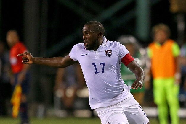 BOCA RATON, FL - OCTOBER 14:  Jozy Altidore #17 of the USA brings the ball upfield during a game against Honduras at FAU Stadium on October 14, 2014 in Boca Raton, Florida.  (Photo by Mike Ehrmann/Getty Images)