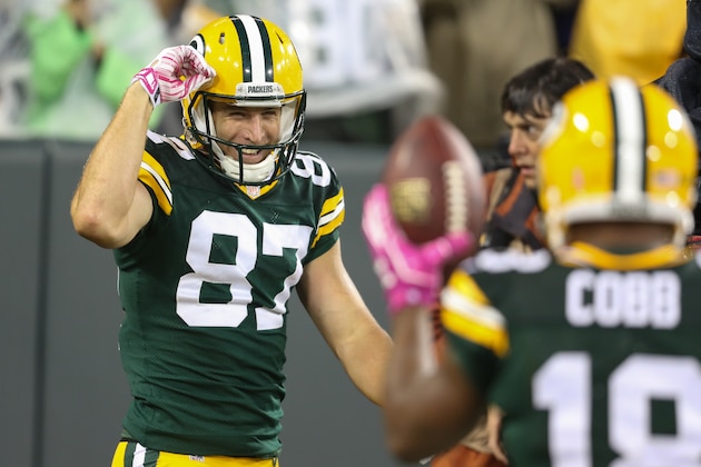 GREEN BAY, WI - OCTOBER 2:  Jordy Nelson #87 of the Green Bay Packers celebrates after running the football into the end zone on a 66 yard pass, to score against the Minnesota Vikings in the first half of the NFL game on October 02, 2014 at Lambeau Field in Green Bay, Wisconsin. (Photo by John Konstantaras/Getty Images)