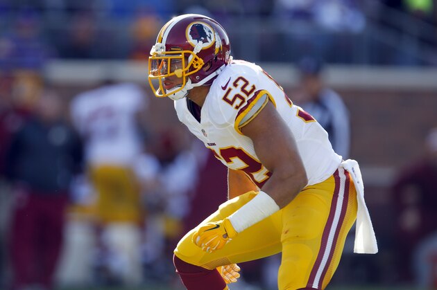 Washington Redskins inside linebacker Keenan Robinson (52) lines up against the Minnesota Vikings during an NFL football game, Sunday, Nov. 2, 2014, in Minneapolis. (Jeff Haynes/AP Images for Panini)