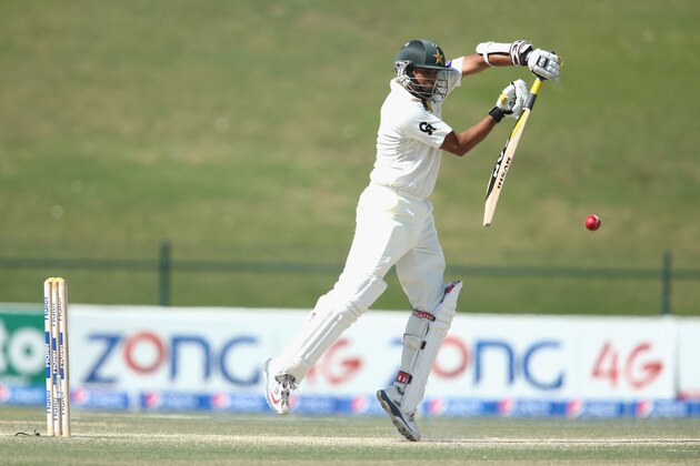 ABU DHABI, UNITED ARAB EMIRATES - NOVEMBER 12:  Azhar Ali of Pakistan bats during day four of the first test between Pakistan and New Zealand at Sheikh Zayed Stadium on November 12, 2014 in Abu Dhabi, United Arab Emirates.  (Photo by Warren Little/Getty Images)